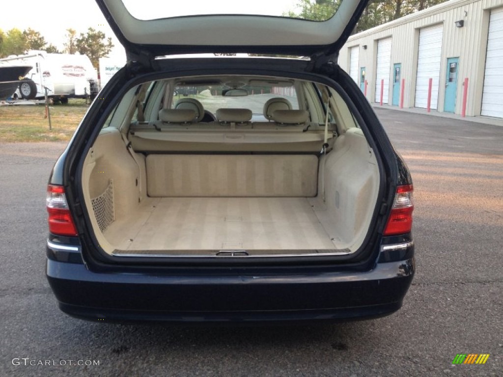 2004 E 320 4Matic Wagon - Midnight Blue / Ash photo #6