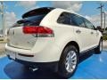 2013 Crystal Champagne Tri-Coat Lincoln MKX FWD  photo #5