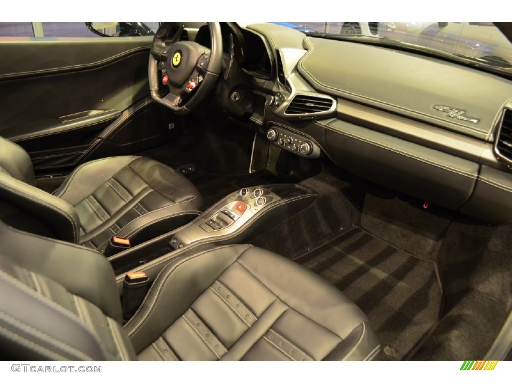 Nero Interior 2013 Ferrari 458 Spider Photo #92372004