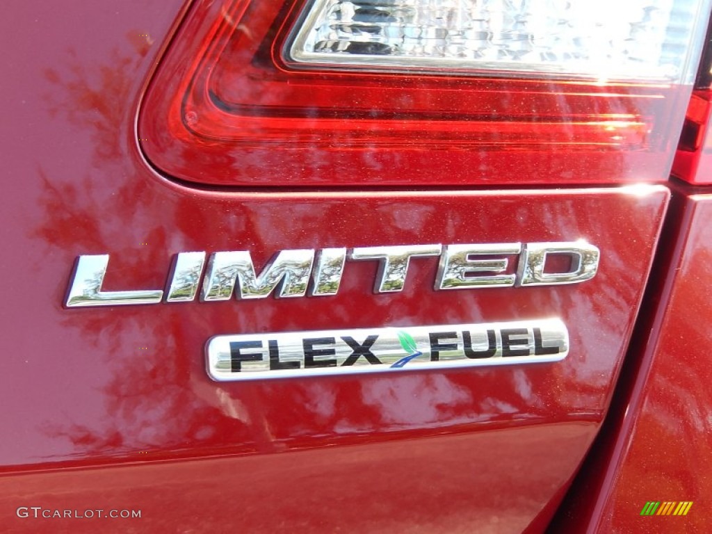 2013 Ford Taurus Limited Marks and Logos Photos