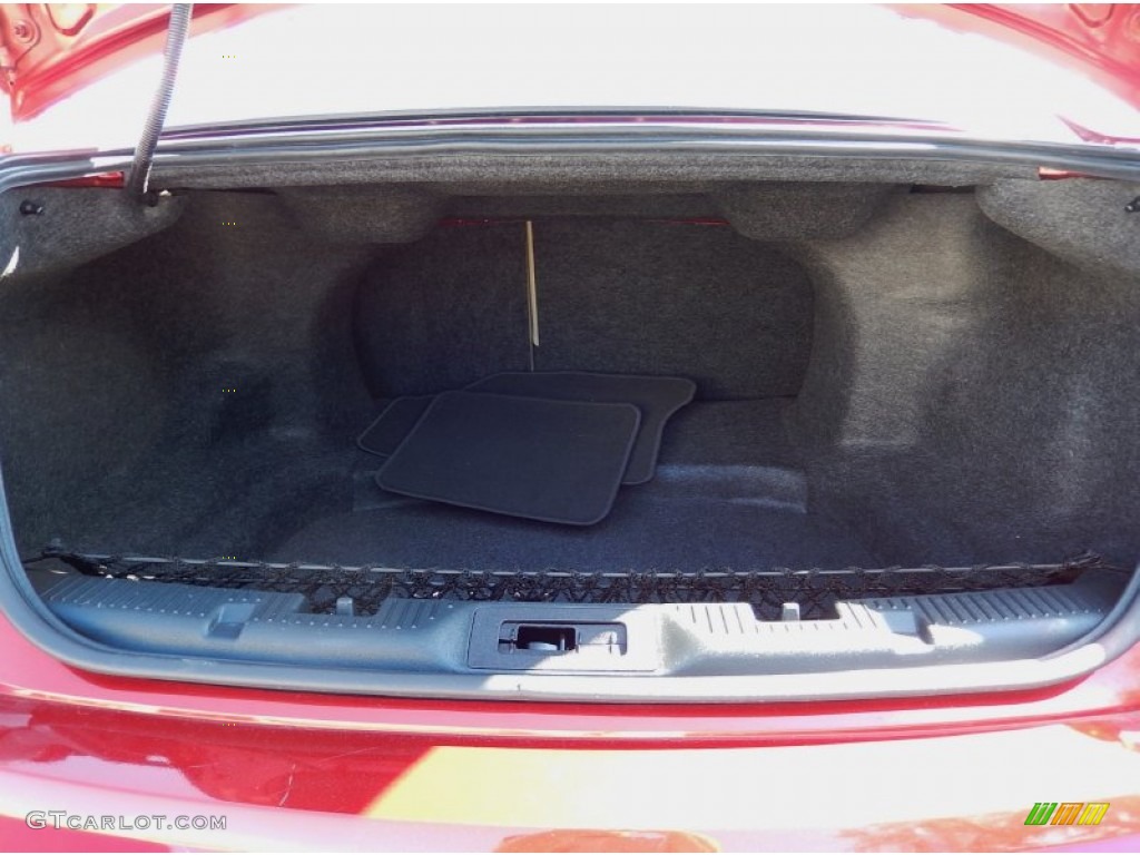 2013 Ford Taurus Limited Trunk Photos