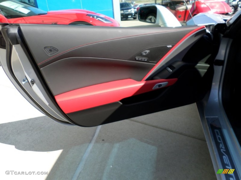 2014 Chevrolet Corvette Stingray Coupe Adrenaline Red Door Panel Photo #92373816