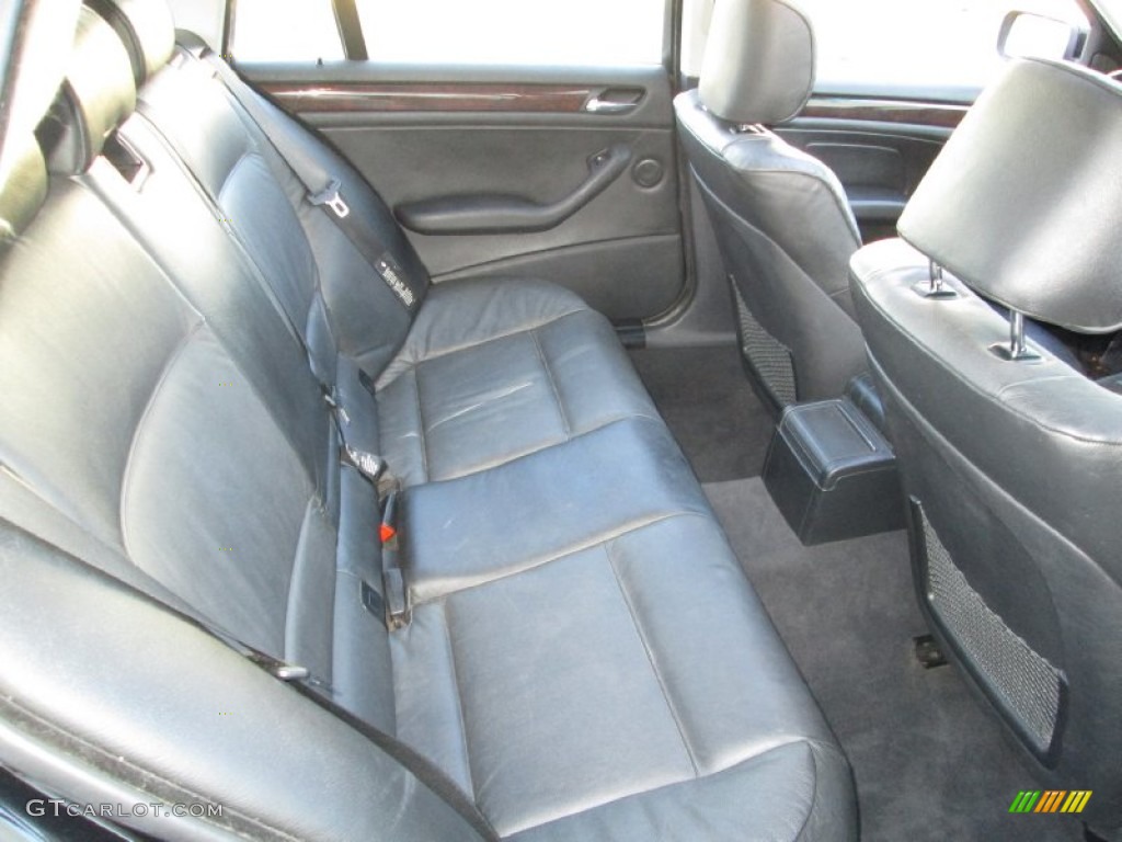 2002 3 Series 325xi Wagon - Jet Black / Black photo #18