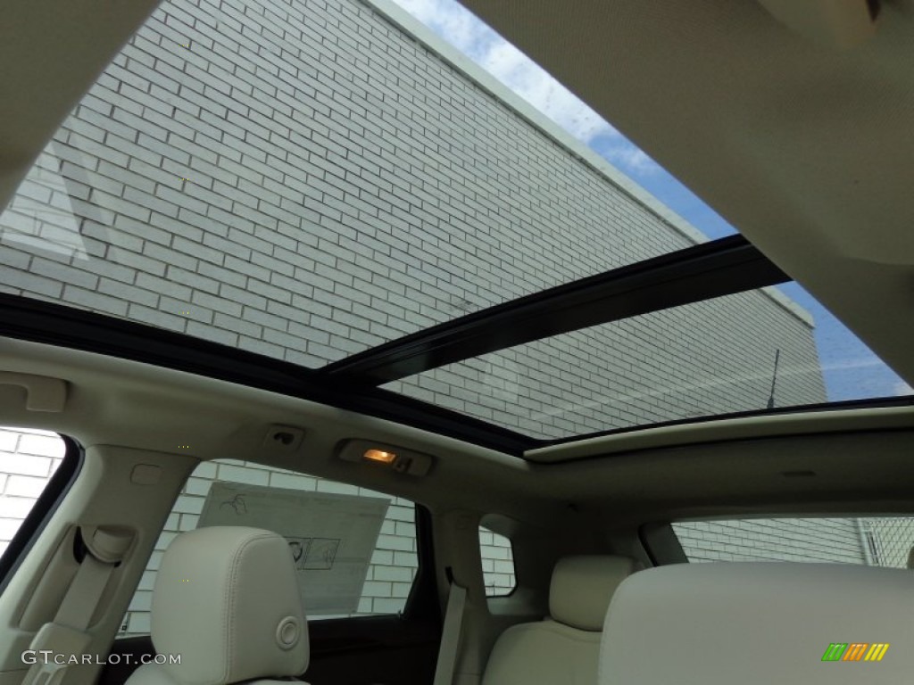 2014 Cadillac SRX Luxury Sunroof Photos