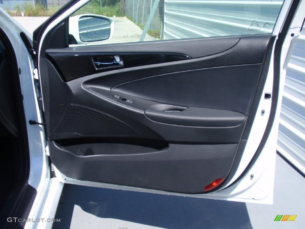 2014 Sonata SE - Pearl White / Black photo #16