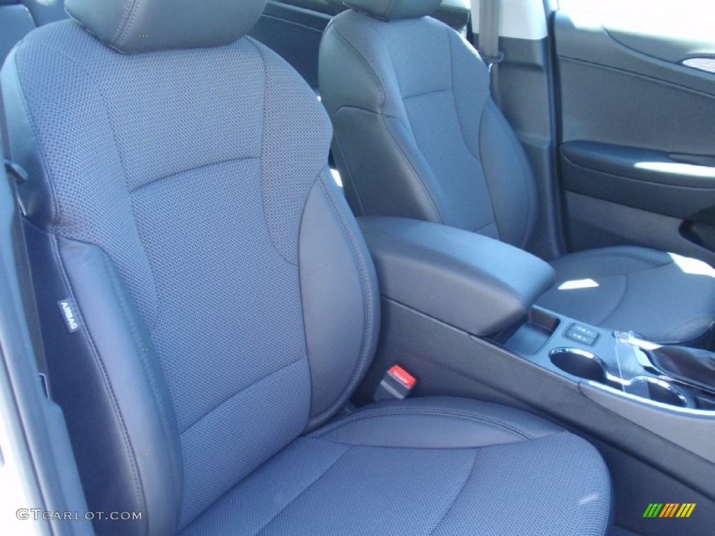 2014 Sonata SE - Pearl White / Black photo #18