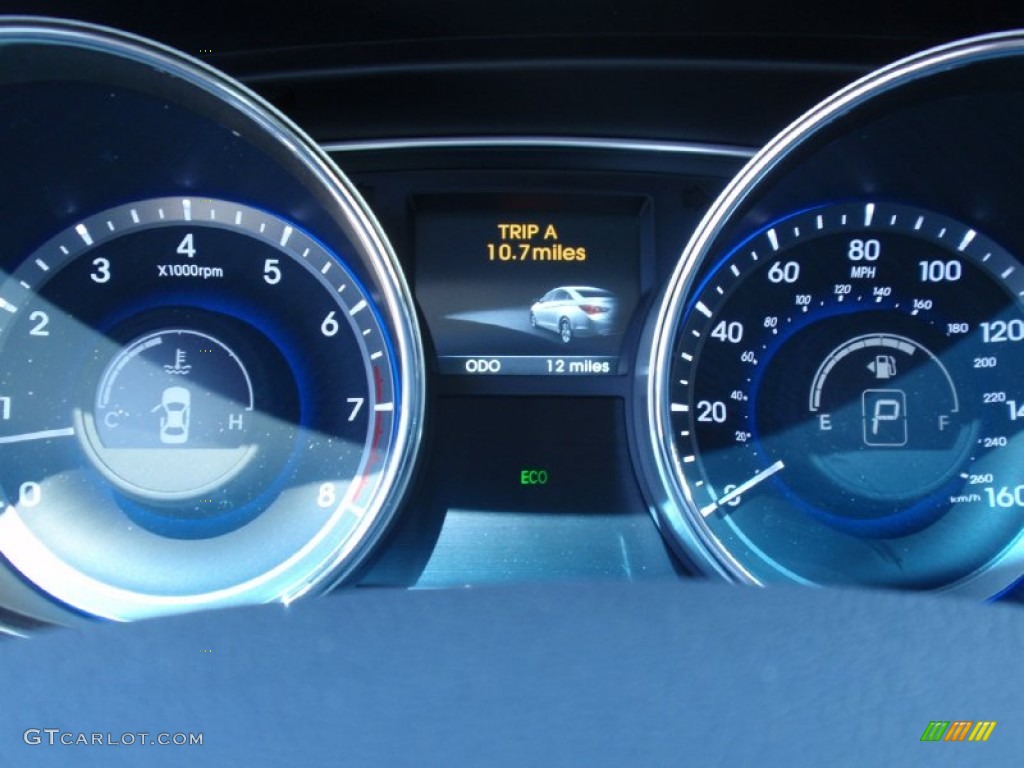 2014 Sonata SE - Pearl White / Black photo #31