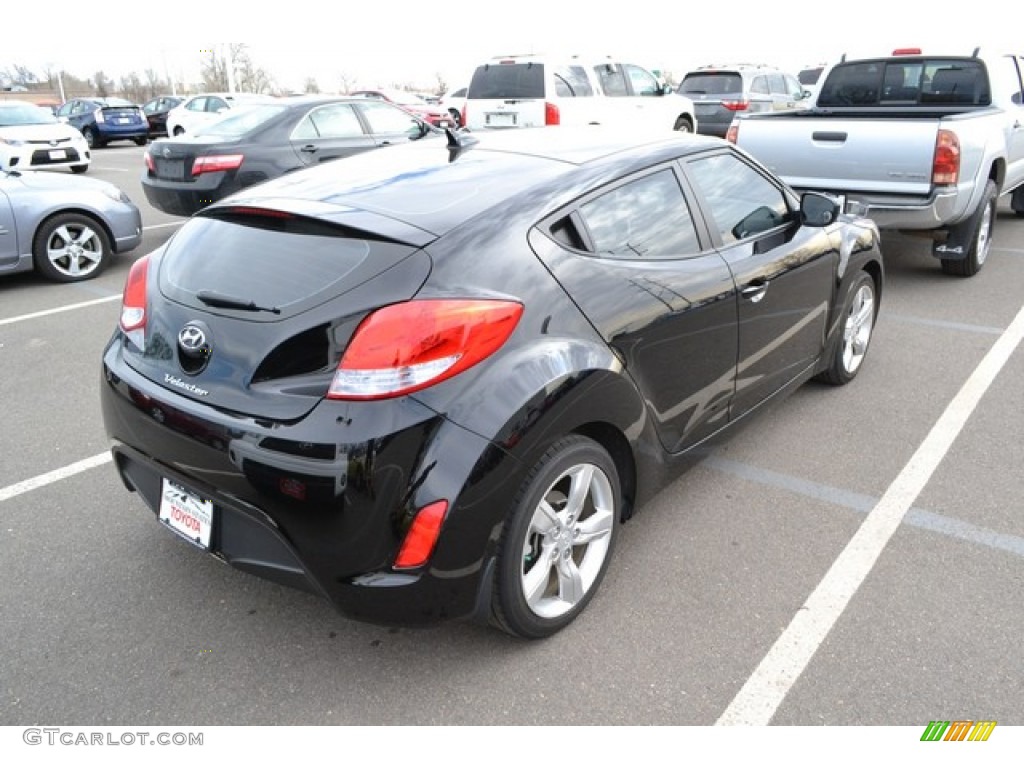 2013 Veloster RE:MIX Edition - Ultra Black / Gray photo #2