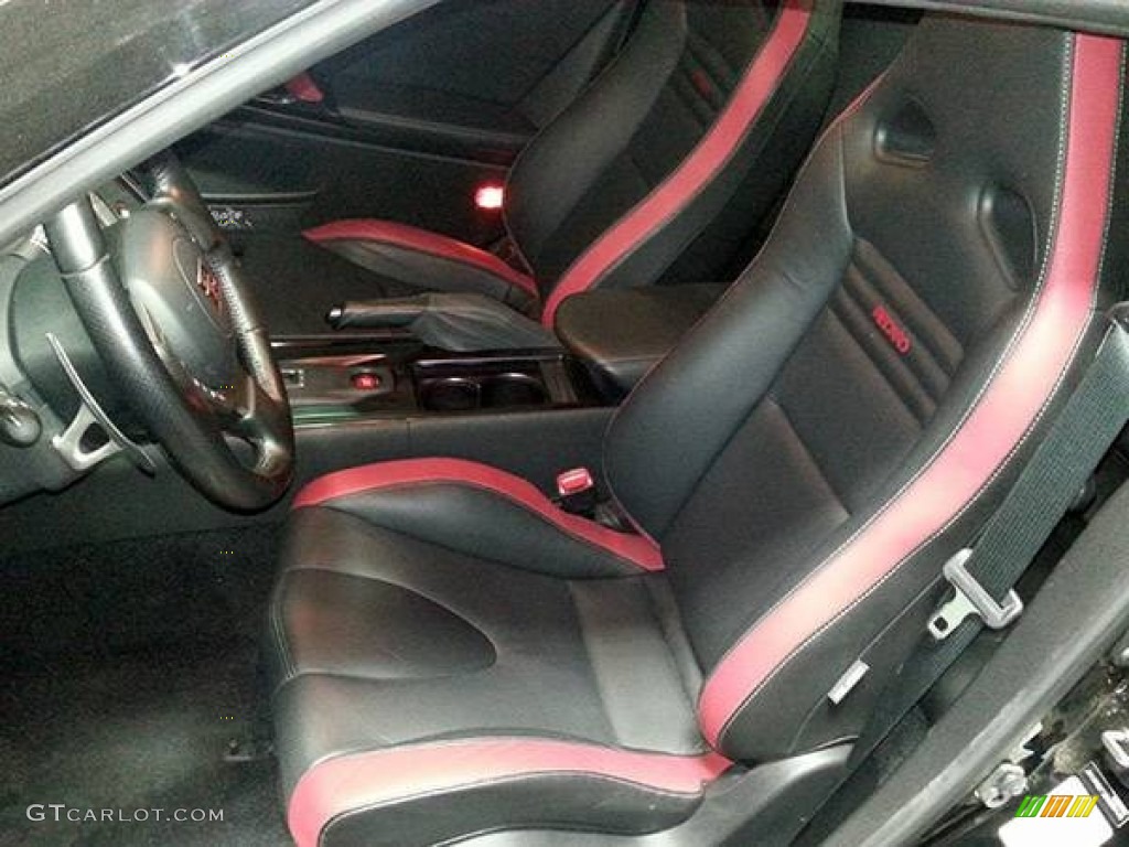 2013 Nissan GT-R Black Edition Front Seat Photos