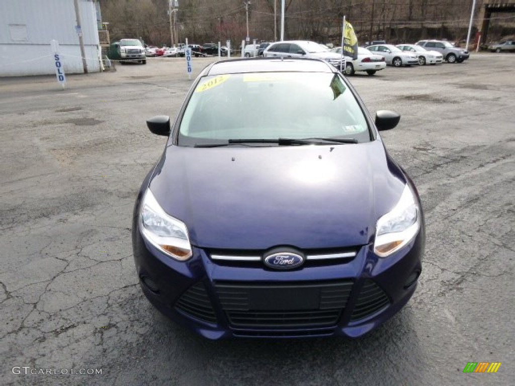 2012 Focus S Sedan - Kona Blue Metallic / Charcoal Black photo #3