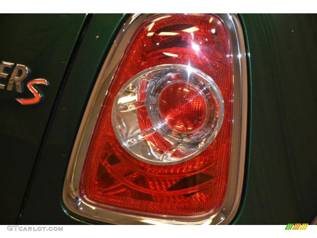 2011 Cooper S Hardtop - British Racing Green II / Punch Carbon Black Leather photo #17