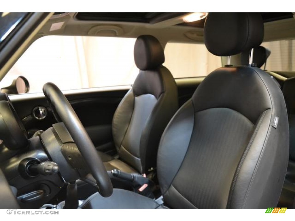 2011 Cooper S Hardtop - British Racing Green II / Punch Carbon Black Leather photo #24