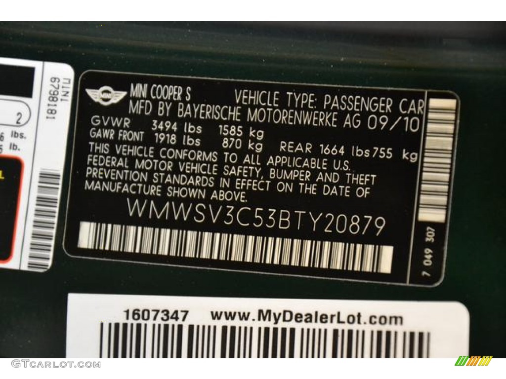 2011 Cooper S Hardtop - British Racing Green II / Punch Carbon Black Leather photo #27