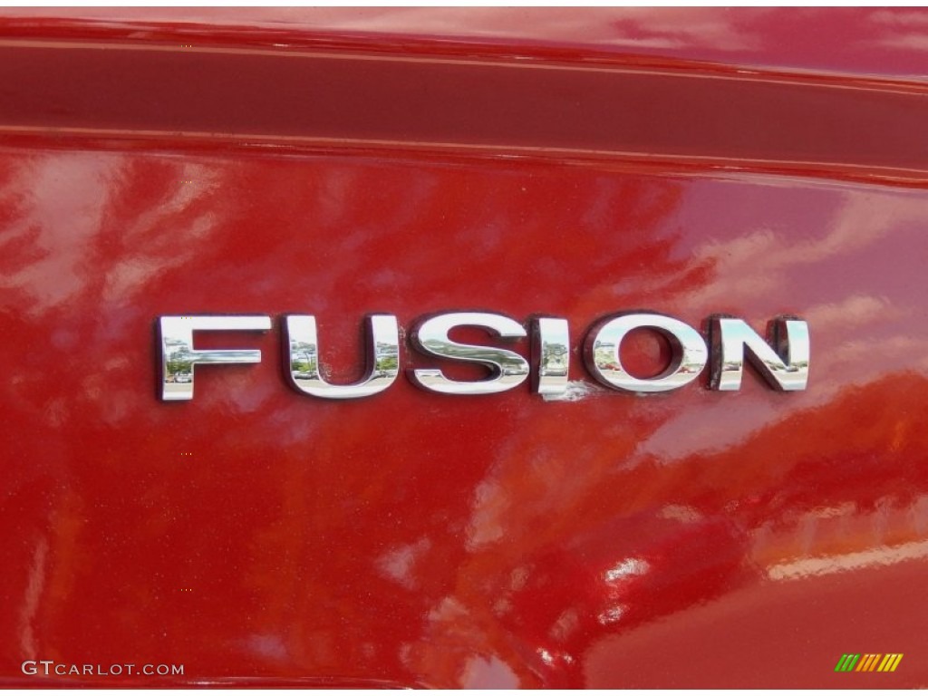 2010 Fusion SE - Sangria Red Metallic / Medium Light Stone photo #8