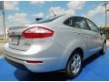 Ingot Silver - Fiesta SE Sedan Photo No. 3