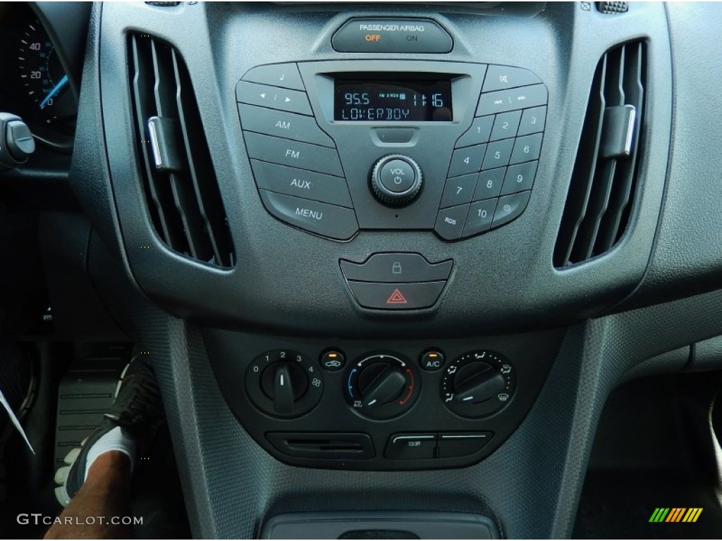 2014 Ford Transit Connect XL Van Controls Photo #92399465