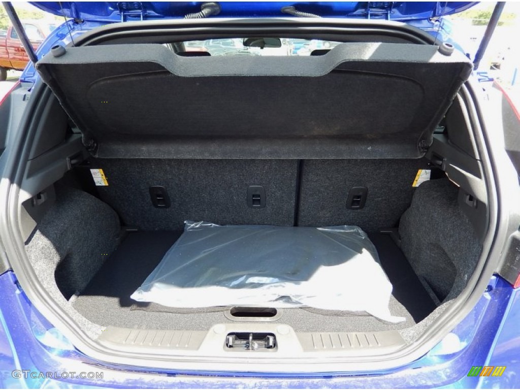 2014 Ford Fiesta ST Hatchback Trunk Photo #92400535