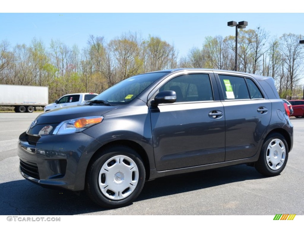 Magnetic Gray Metallic 2014 Scion xD Standard xD Model Exterior Photo #92403000