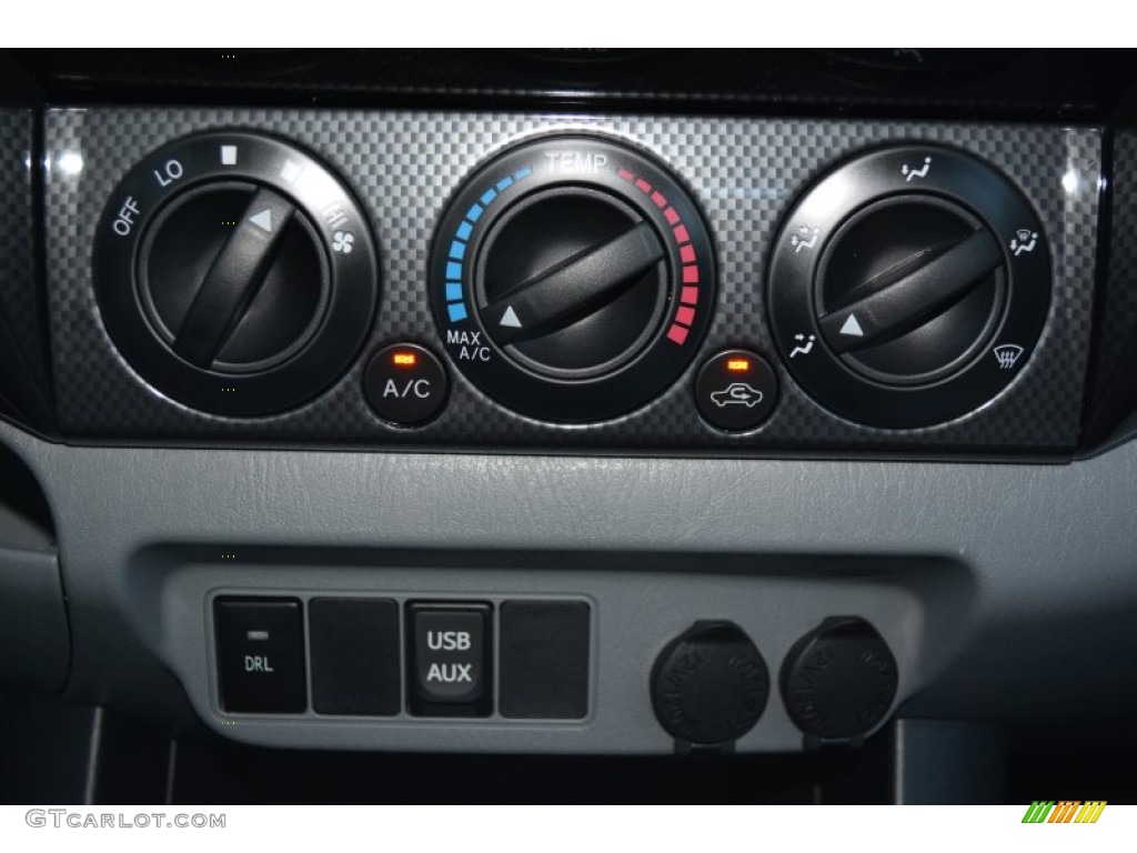2014 Toyota Tacoma XSP-X Prerunner Double Cab Controls Photo #92404437