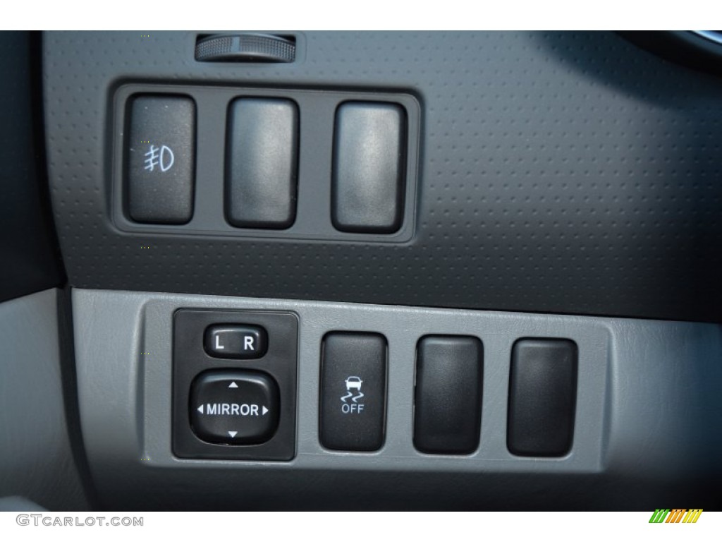 2014 Toyota Tacoma XSP-X Prerunner Double Cab Controls Photo #92404548