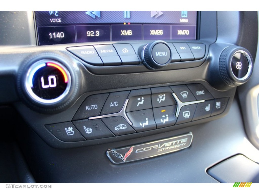 2014 Chevrolet Corvette Stingray Coupe Z51 Controls Photo #92405919