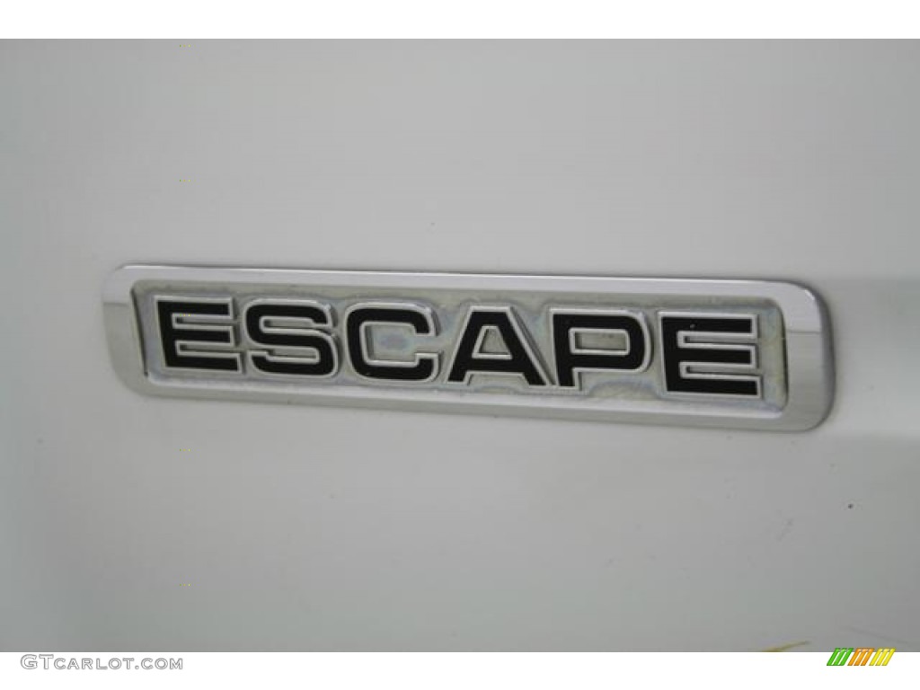 2008 Escape XLS 4WD - Oxford White / Stone photo #14