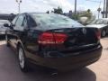 Black - Passat 2.5L SE Photo No. 3