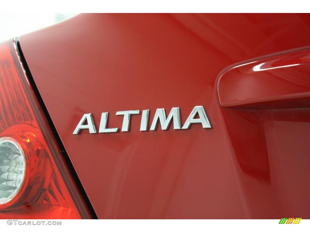 2008 Altima 2.5 S Coupe - Code Red Metallic / Charcoal photo #10