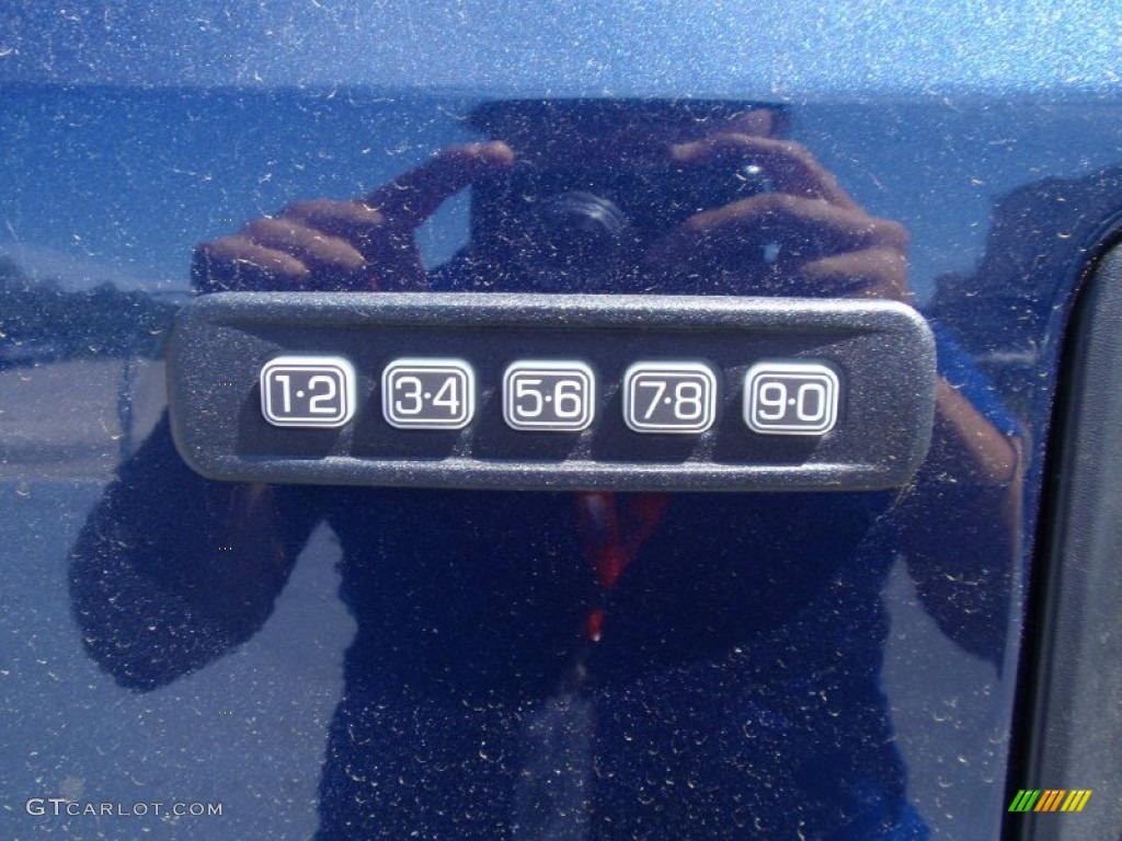 2014 F250 Super Duty XLT Crew Cab 4x4 - Blue Jeans Metallic / Adobe photo #16