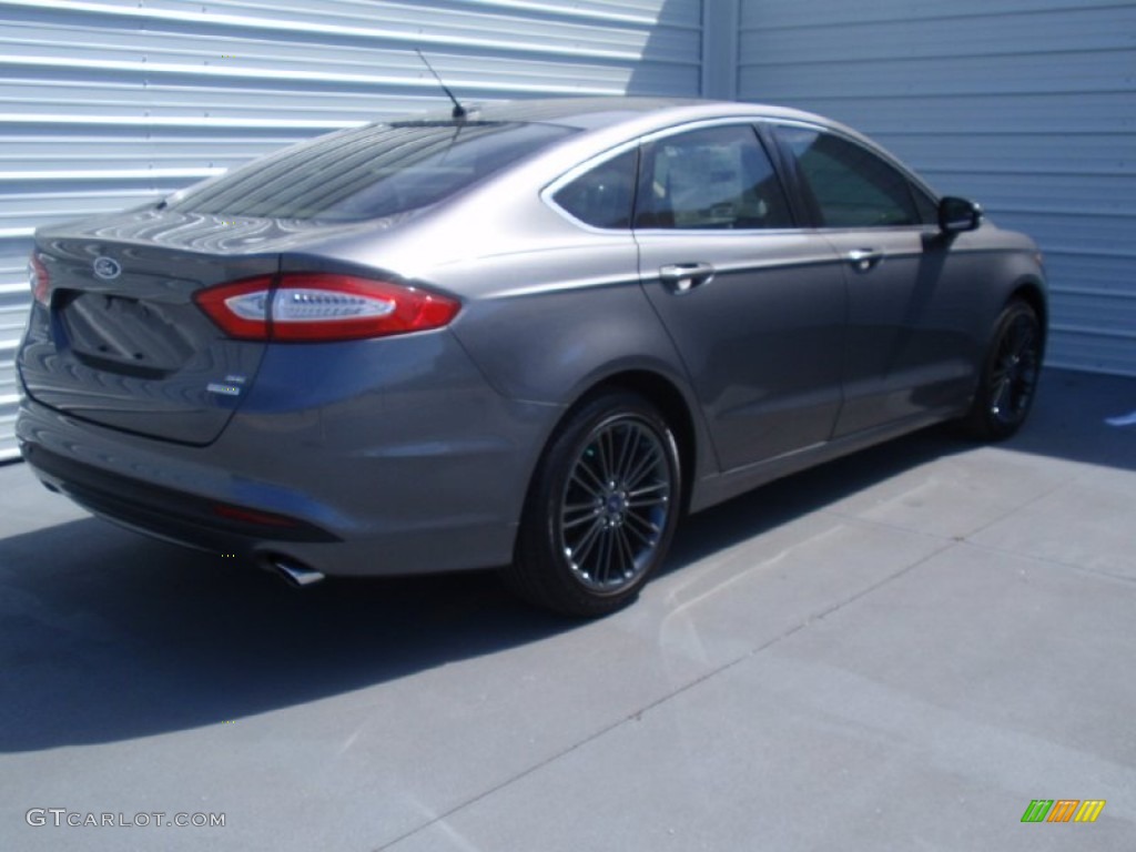 2014 Fusion SE EcoBoost - Sterling Gray / Dune photo #4