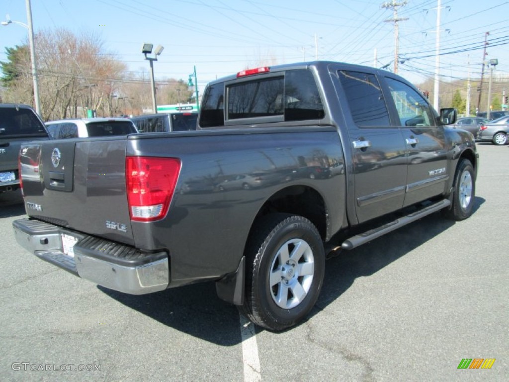 2007 Titan SE Crew Cab 4x4 - Smoke Gray / Graphite Black/Titanium photo #6