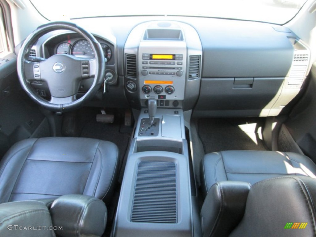 2007 Titan SE Crew Cab 4x4 - Smoke Gray / Graphite Black/Titanium photo #23