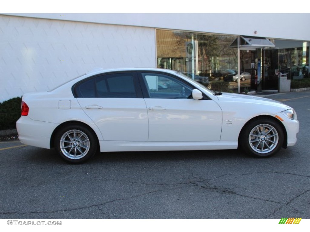 Alpine White 2010 BMW 3 Series 328i xDrive Sedan Exterior Photo #92421369
