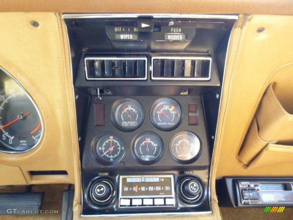 1975 Corvette Stingray Coupe - Bright Yellow / Medium Saddle photo #15