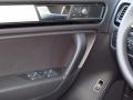 Black - Touareg V6 Sport 4Motion Photo No. 16