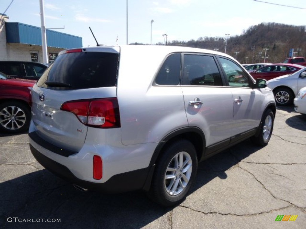 2015 Sorento LX - Bright Silver / Black photo #8