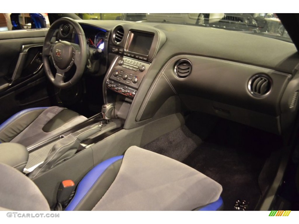 2014 Nissan GT-R Track Edition Dashboard Photos