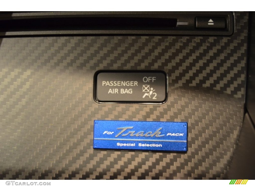 2014 GT-R Track Edition - Deep Blue Pearl / Track Edition Blue/Gray photo #47