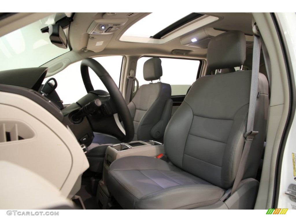 Sierra Sand Interior 2013 Volkswagen Routan SEL Premium Photo #92435143