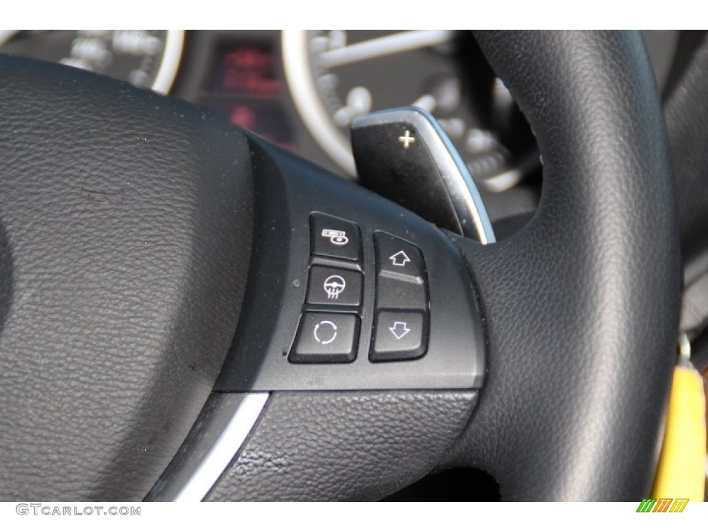 2014 BMW X6 xDrive50i Controls Photo #92436310