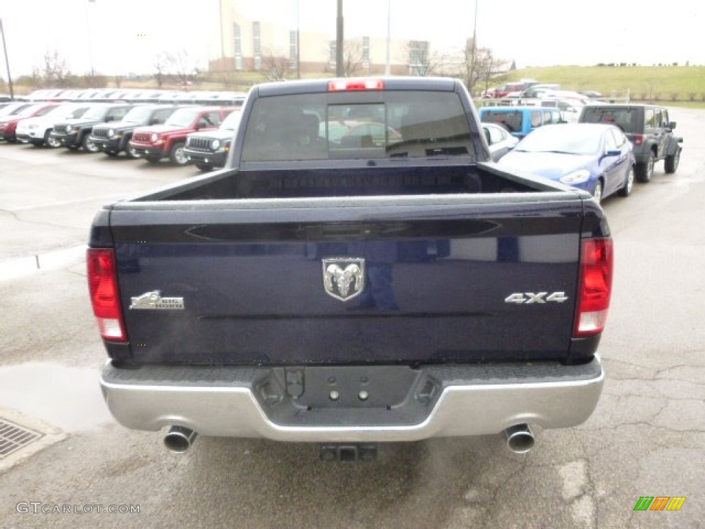 2014 1500 Big Horn Crew Cab 4x4 - True Blue Pearl Coat / Black/Diesel Gray photo #7