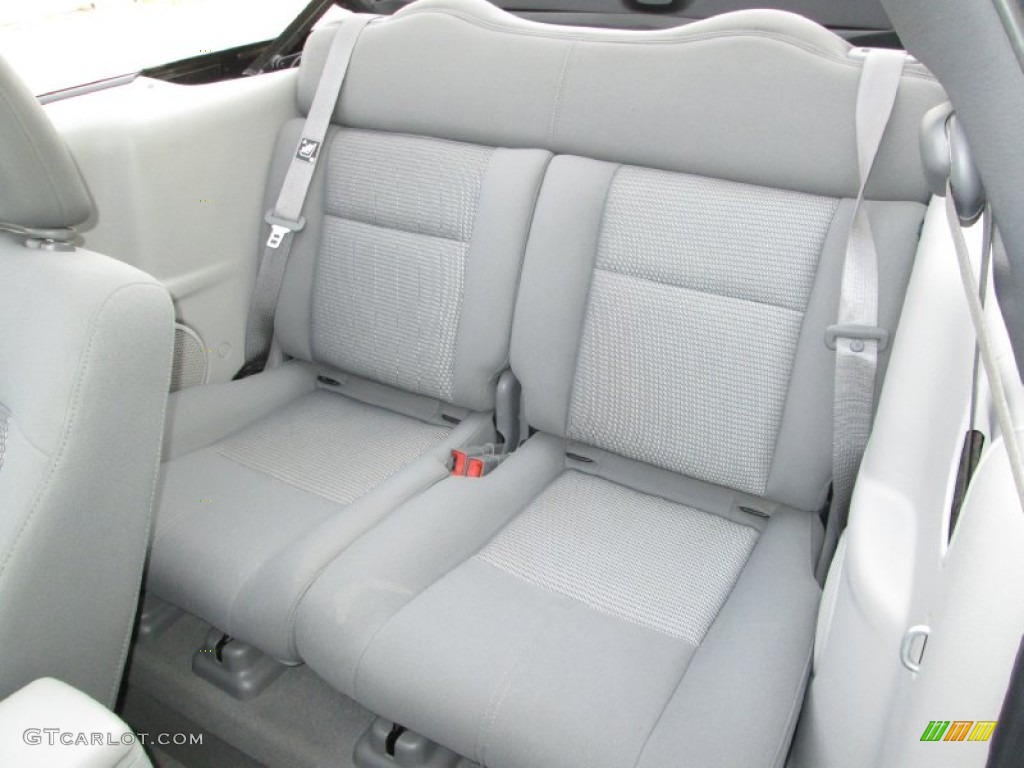 2007 Chrysler PT Cruiser Convertible Rear Seat Photos