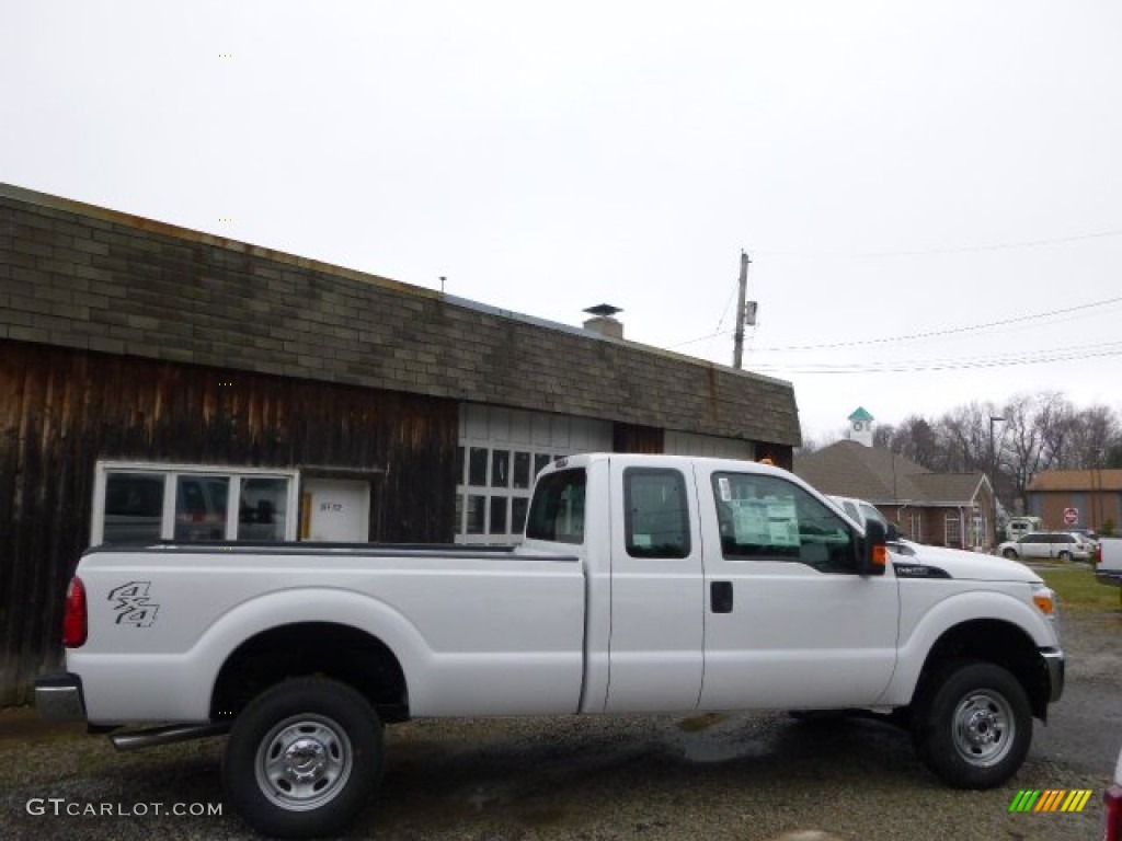 Oxford White 2015 Ford F350 Super Duty XL Super Cab 4x4 Exterior Photo #92444095