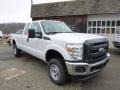 Oxford White - F350 Super Duty XL Super Cab 4x4 Photo No. 2