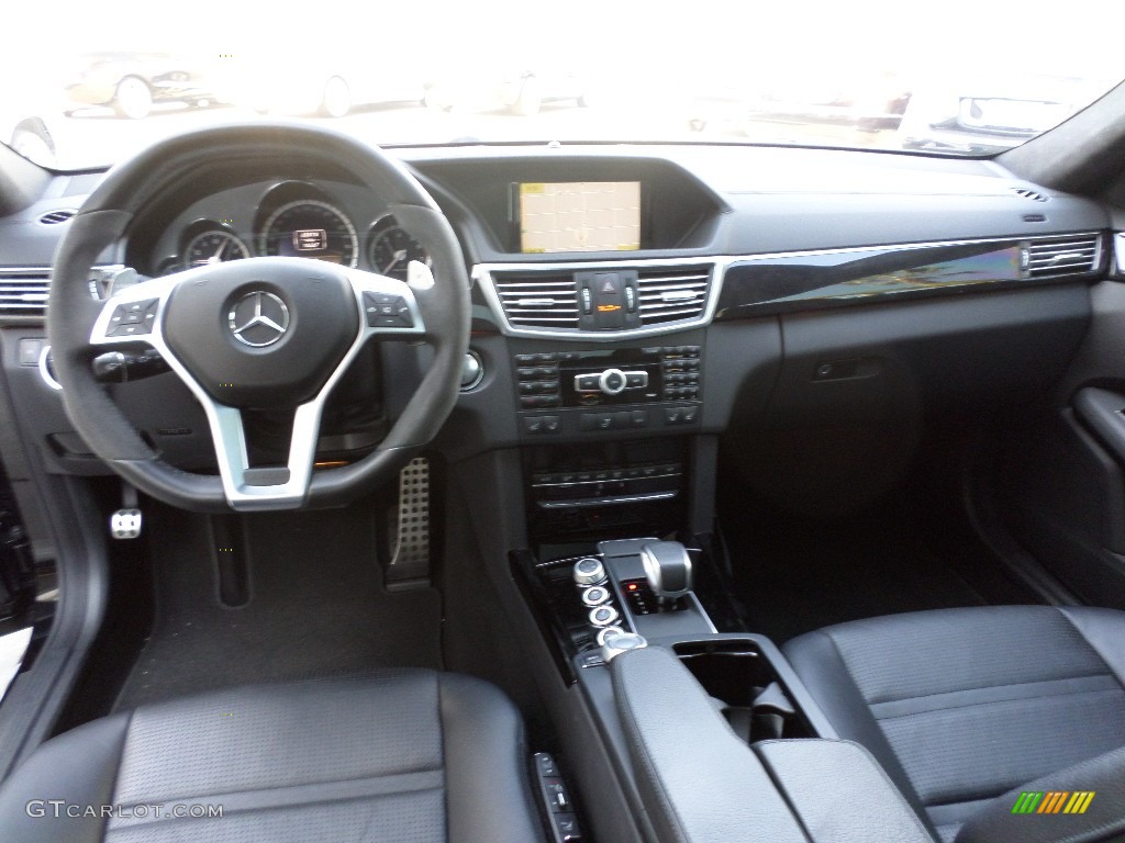 2012 Mercedes-Benz E 63 AMG Wagon Black Dashboard Photo #92448058