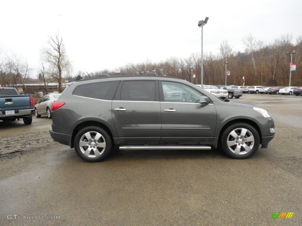 2011 Traverse LTZ AWD - Steel Green Metallic / Cashmere/Ebony photo #8