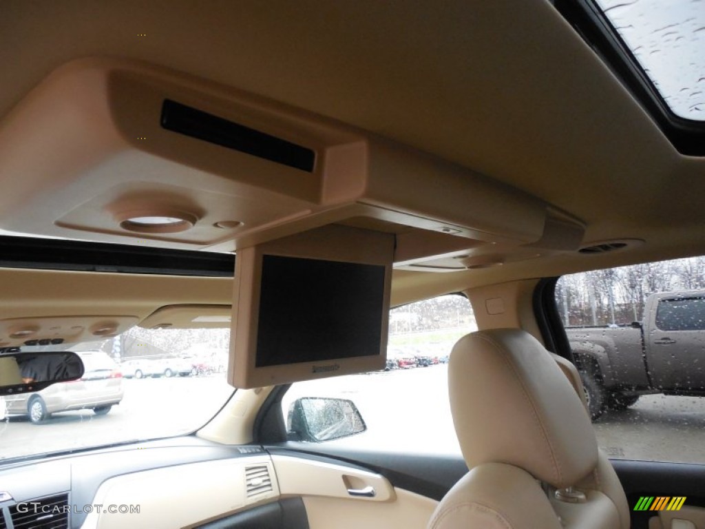 2011 Traverse LTZ AWD - Steel Green Metallic / Cashmere/Ebony photo #14