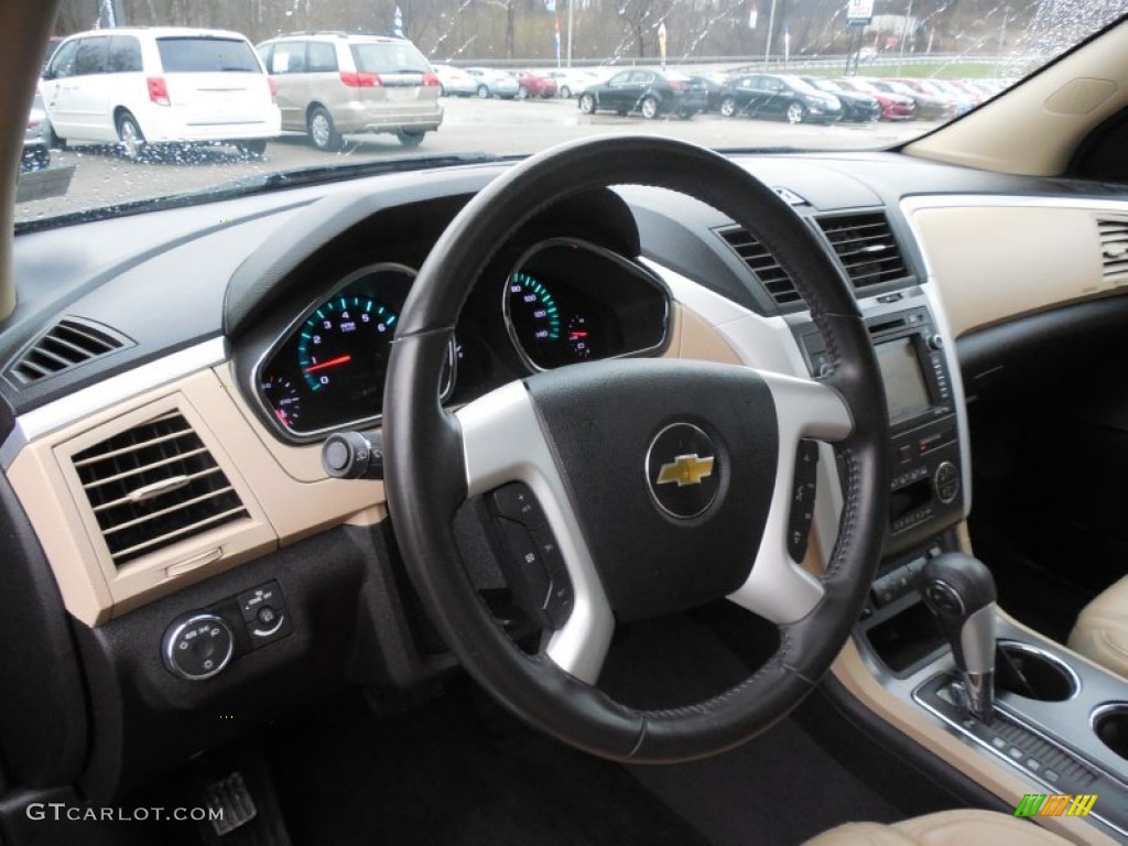 2011 Traverse LTZ AWD - Steel Green Metallic / Cashmere/Ebony photo #16