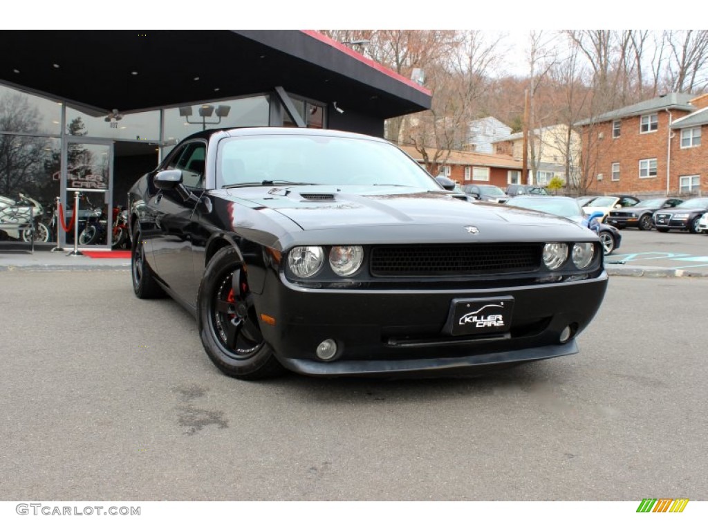 2009 Challenger SE - Brilliant Black Crystal Pearl Coat / Dark Slate Gray photo #1