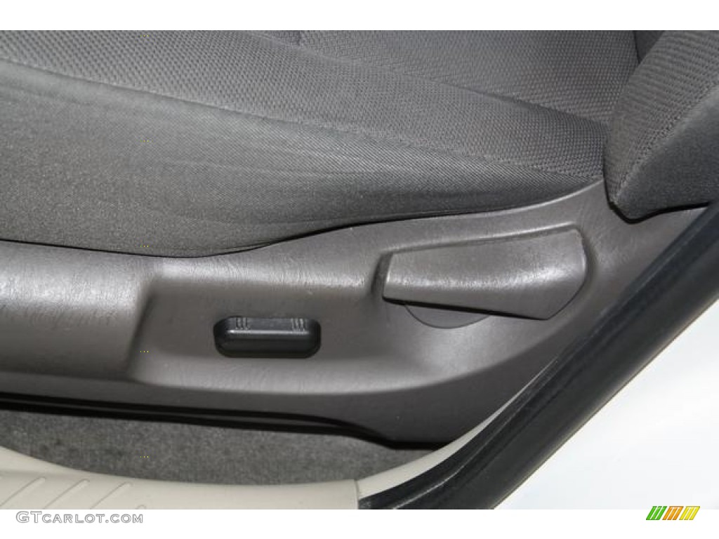 2009 Escape Hybrid - Oxford White / Stone photo #30